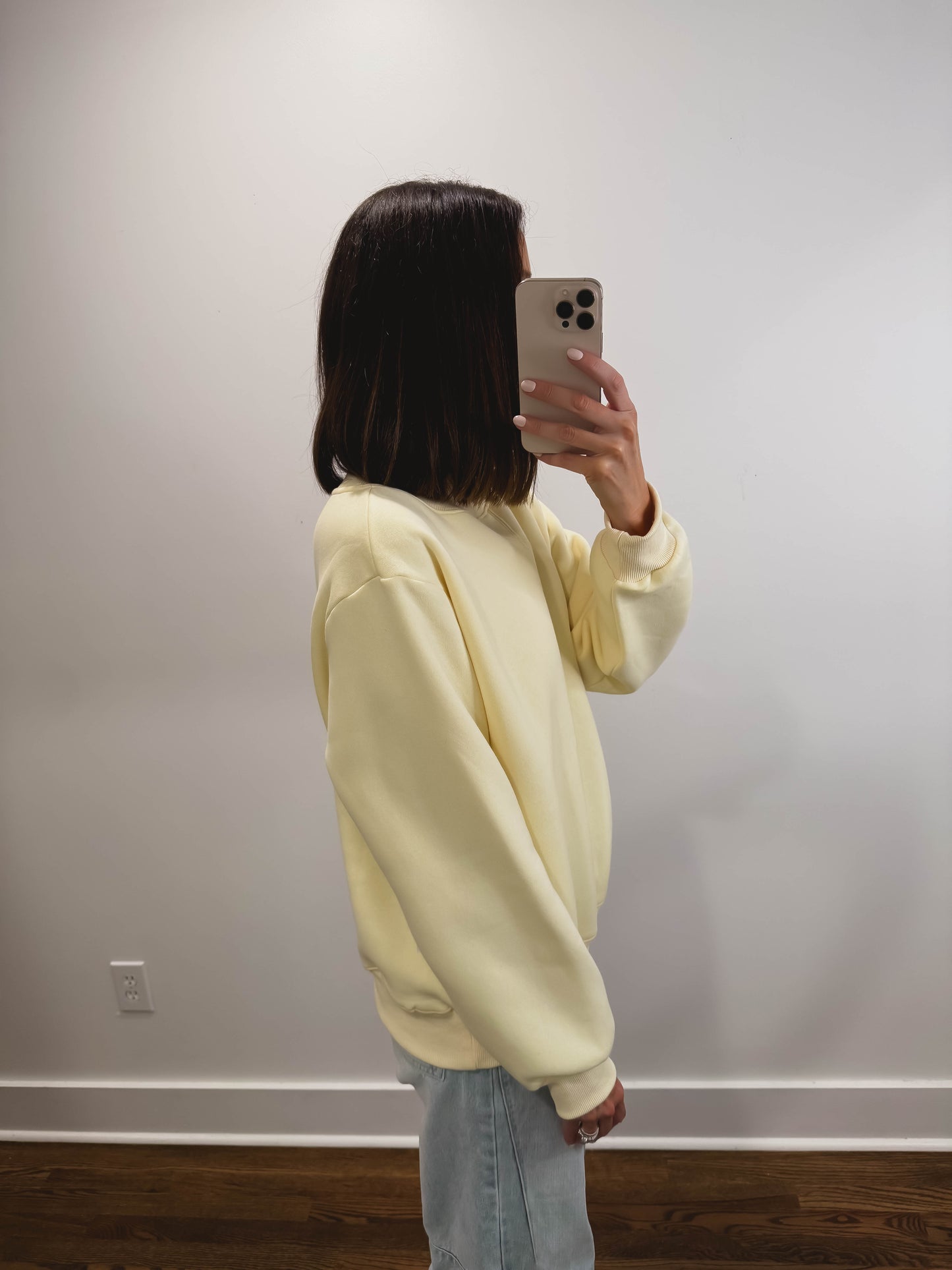 Nelly Mock Neck Pullover in Yellow