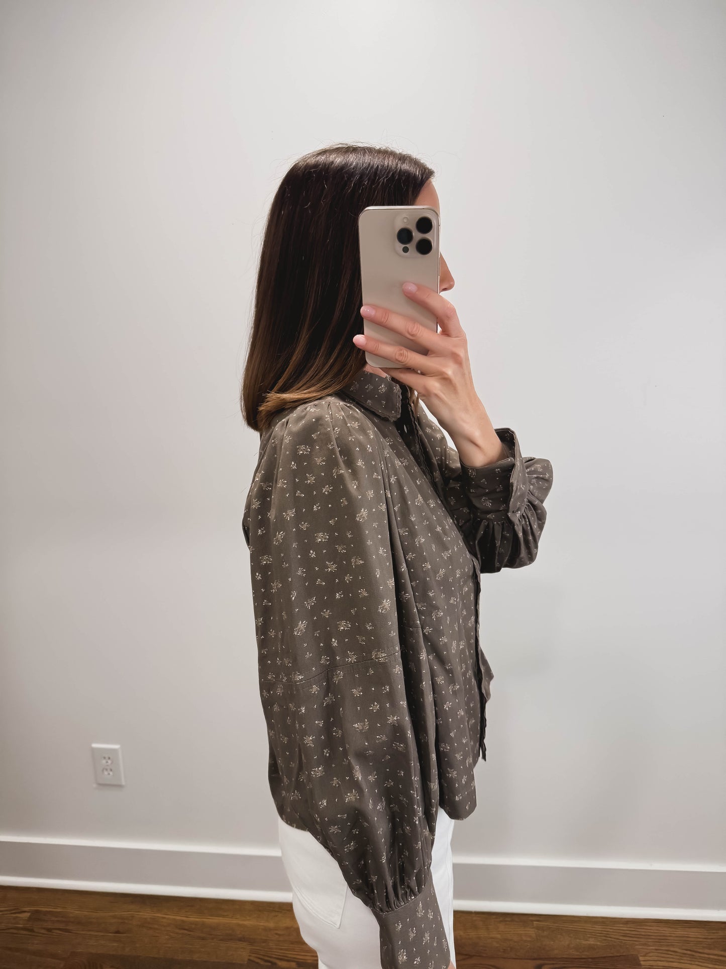 The Prairie Floral Shirt in Brown