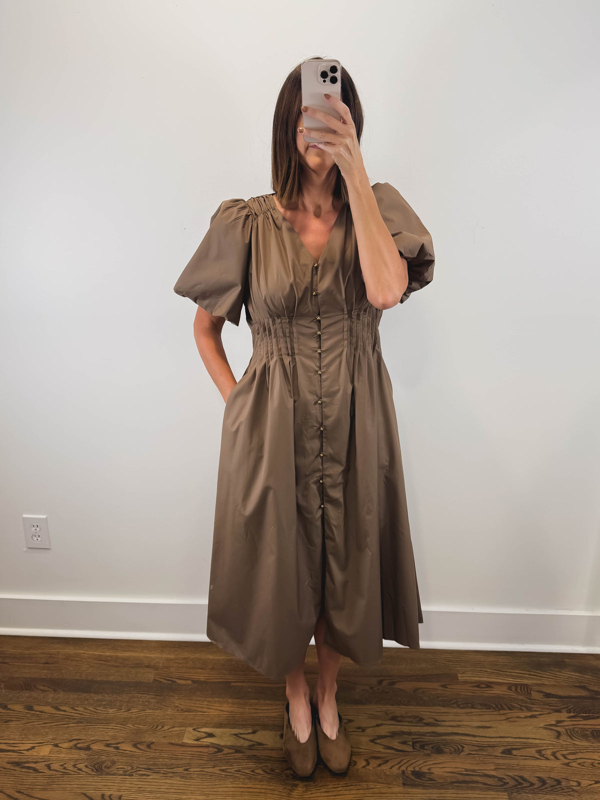 The Cinnamon Dress | Mocha Puff Sleeve Midi Dress